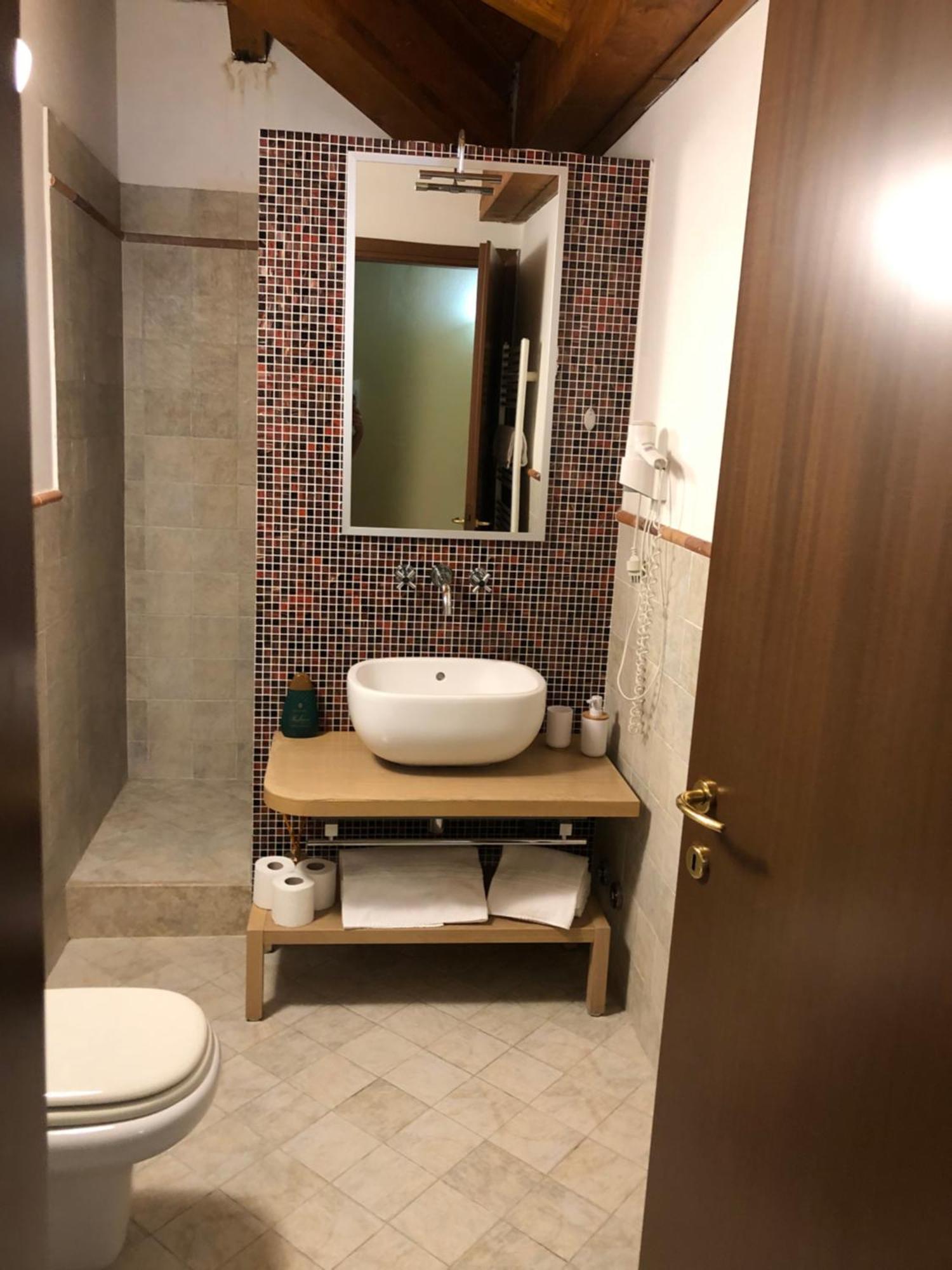 Bergamo Easy Airport Private Parking Apartment Luaran gambar
