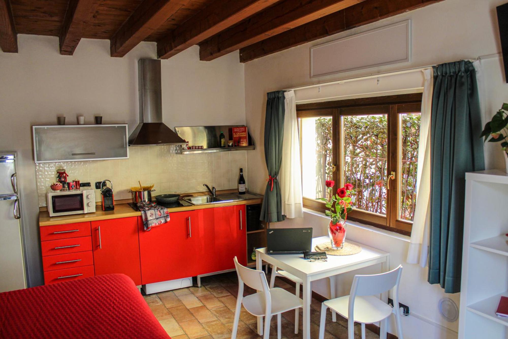 Bergamo Easy Airport Private Parking Apartment Luaran gambar